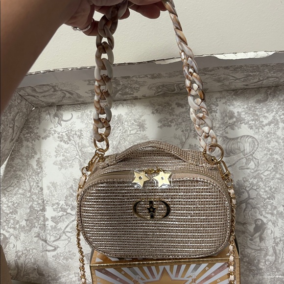 DIOR gold Pouch - Picture 3 of 10